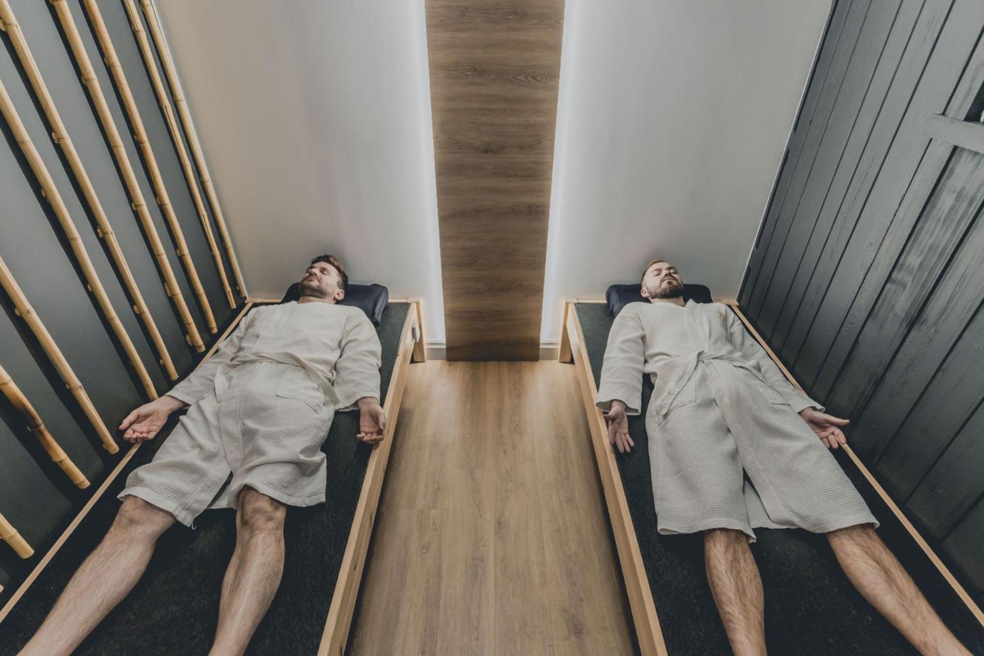 Lubinowe Wzgorze - Wioska Zdrowia Hotel Naleczow Luaran gambar